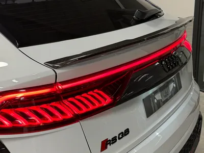 2023 اودي كيو 8 أر إس