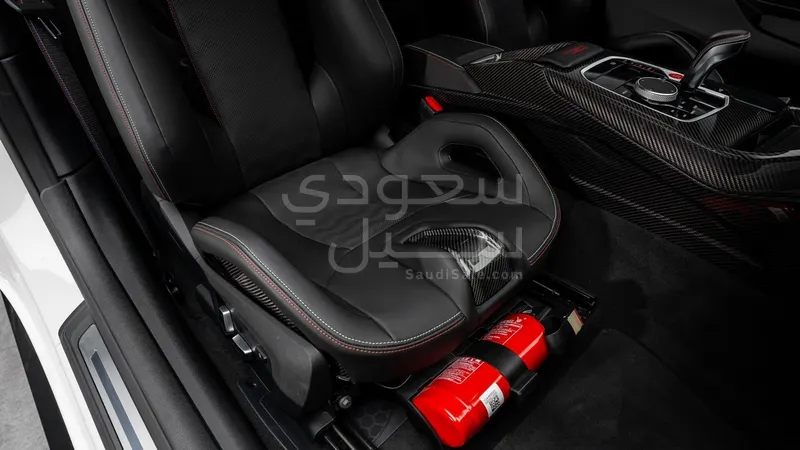 2023 بي ام دبليو الفئة ام إم 4 سي إس ال