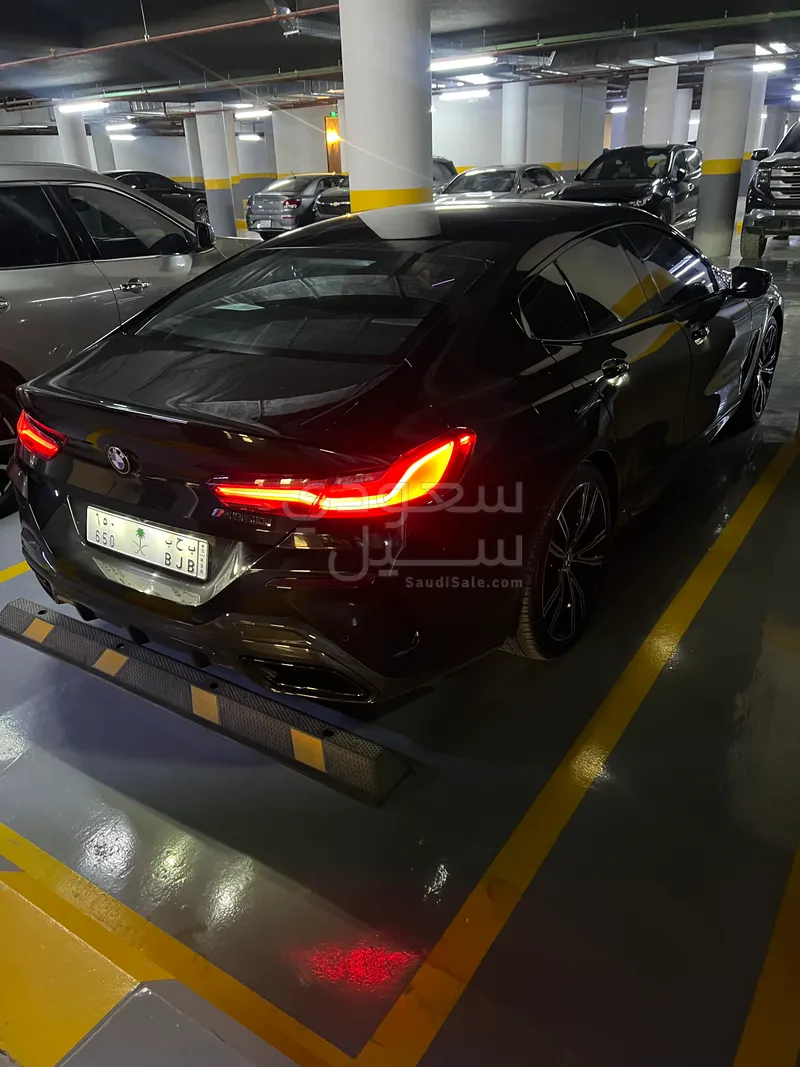 2020 بي ام دبليو الفئة الثامنة إم 850 أي