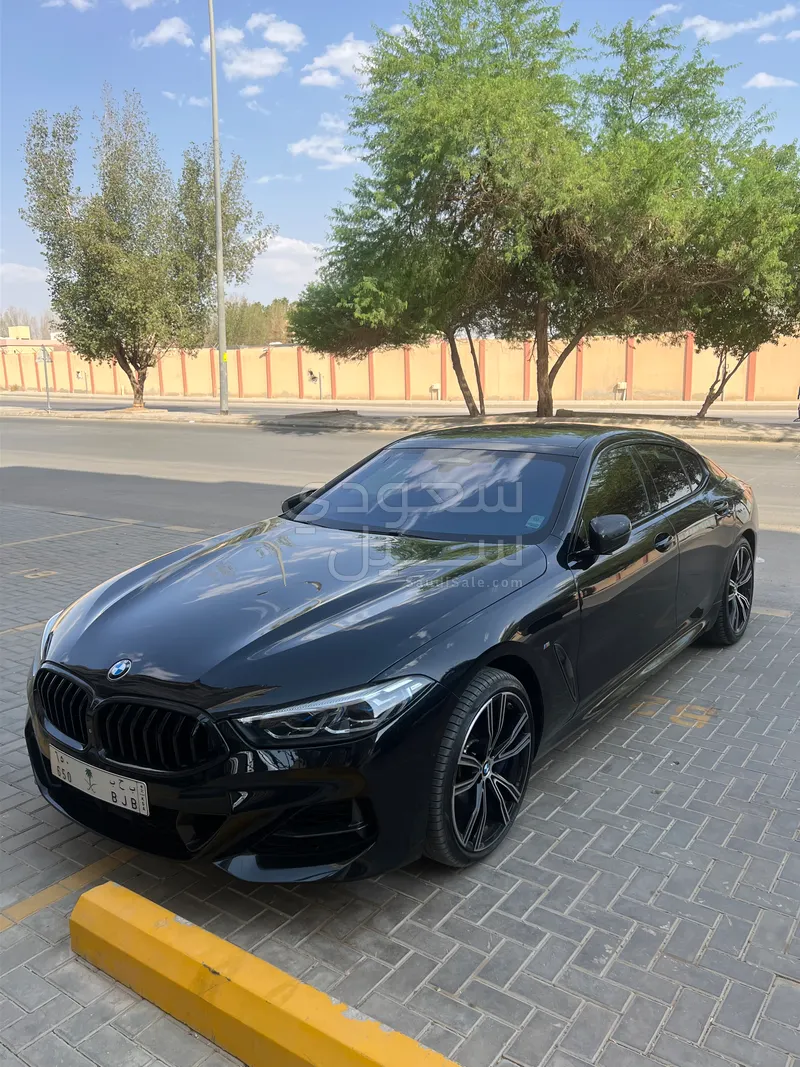 2020 بي ام دبليو الفئة الثامنة إم 850 أي