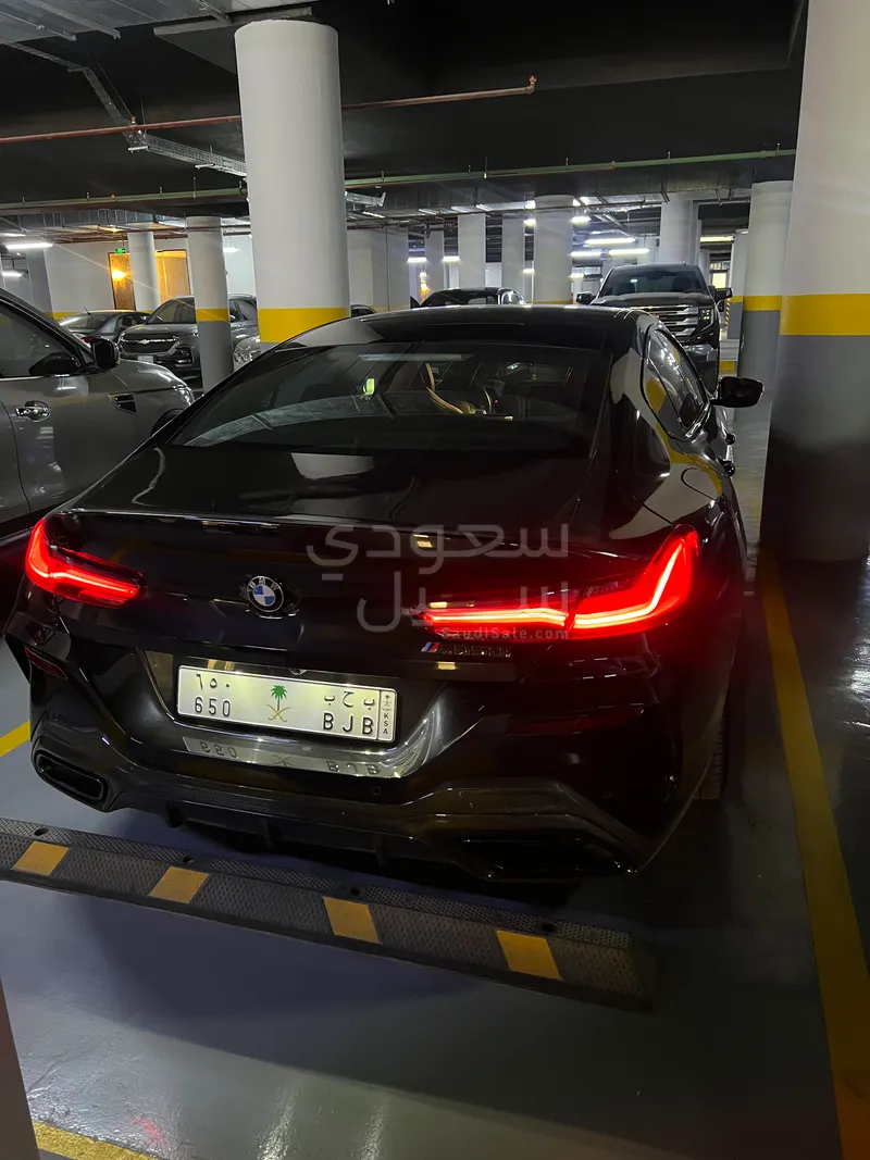 2020 بي ام دبليو الفئة الثامنة إم 850 أي