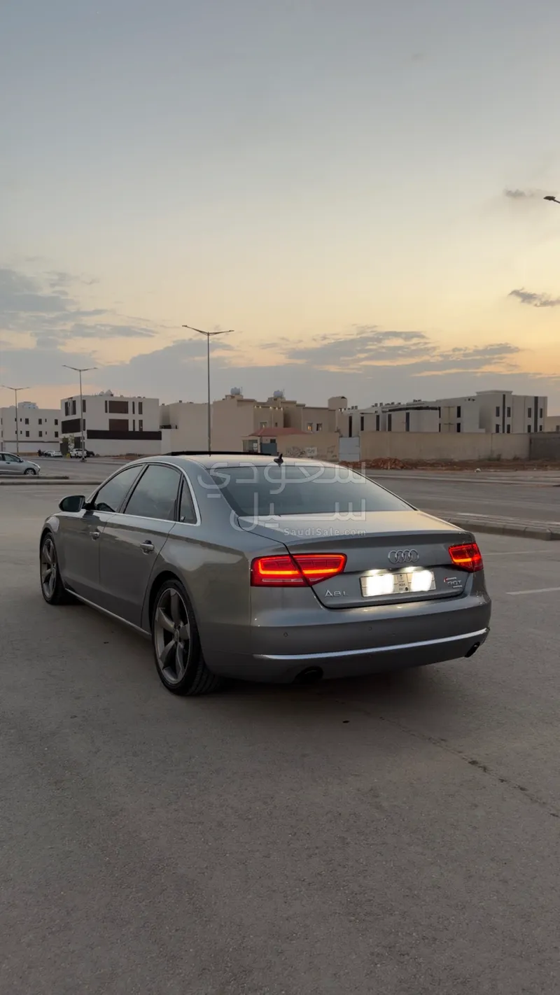 2013 اودي اي 8