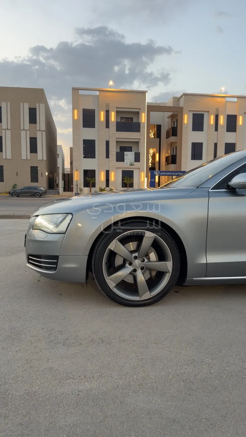 2013 اودي اي 8