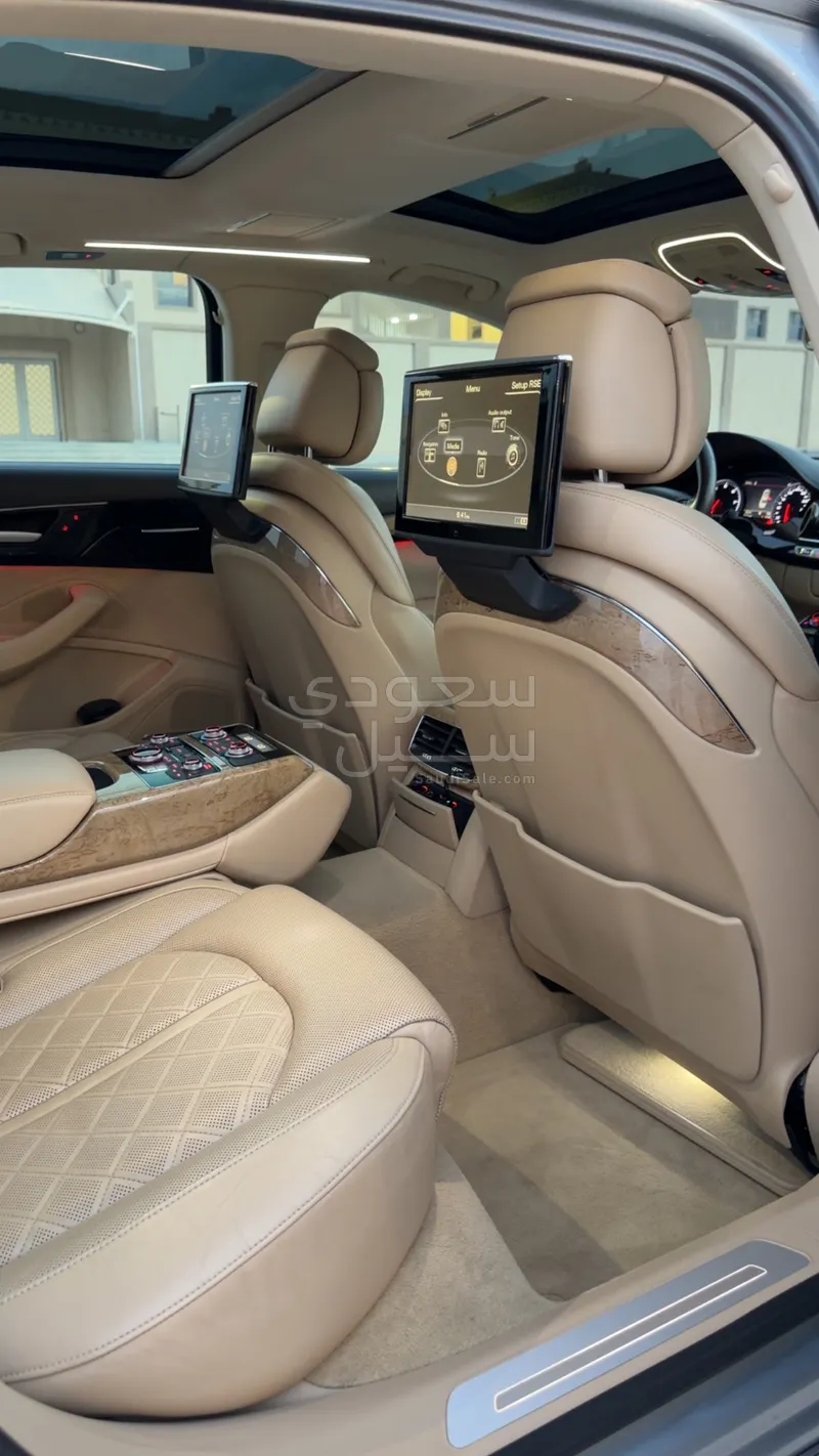 2013 اودي اي 8