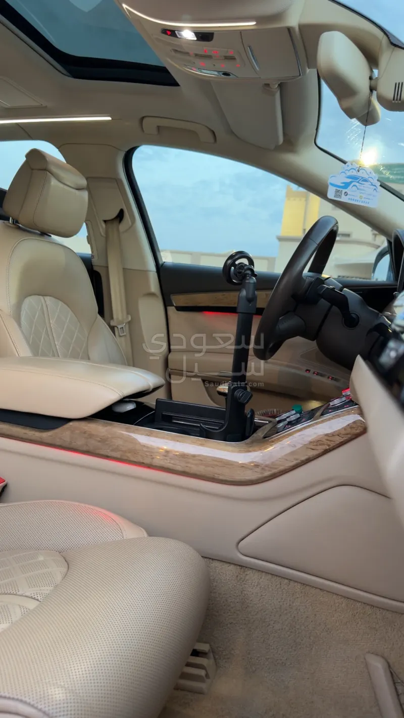 2013 اودي اي 8