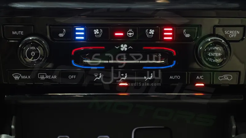 2025 جييب جراند شيروكي ليمتد بلس