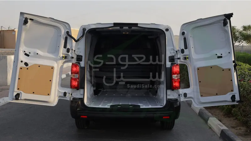 2025 فيات دوبيو