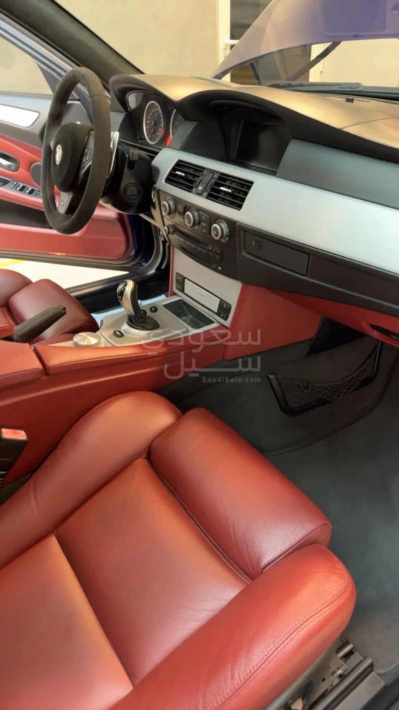 2009 بي ام دبليو الفئة ام إم 5