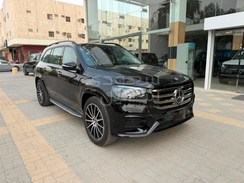 2025 مرسيدس - بنز جي إل إس 450
