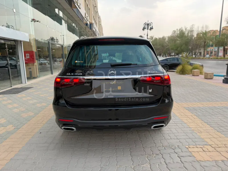 2025 مرسيدس - بنز جي إل إس 450