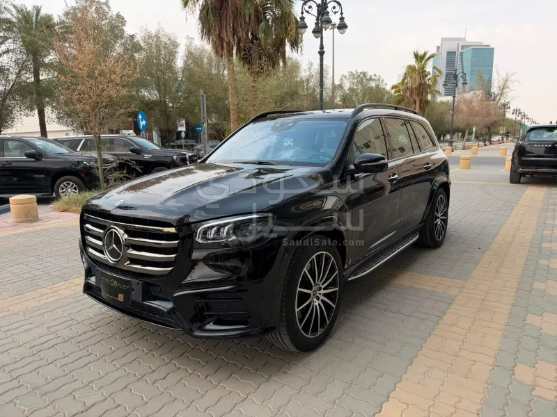 2025 مرسيدس - بنز جي إل إس 450