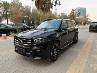 2025 مرسيدس - بنز جي إل إس 450