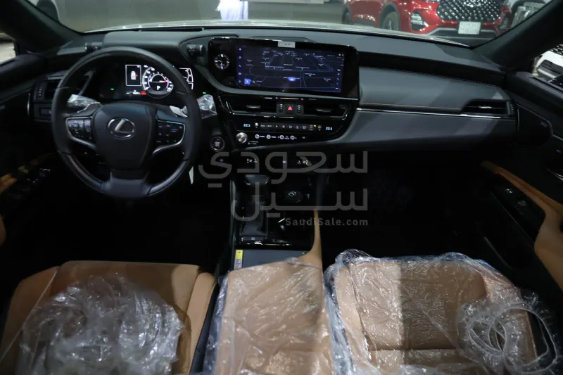 2025 لكزس إي إس 350 دي دي