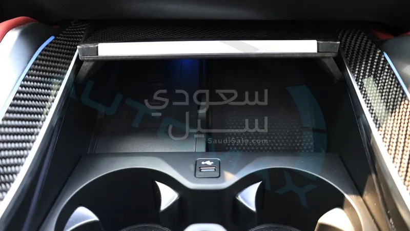 2026 بي ام دبليو الفئة اكس 6 إم