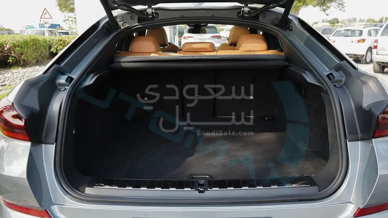 2026 بي ام دبليو الفئة اكس 6 إم كت