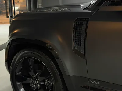 2023 لاند روفر ديفيندر V8 P525 ادشن