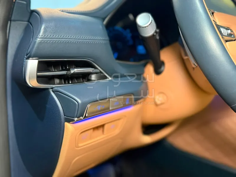 2021 جينيسيس جي في 80