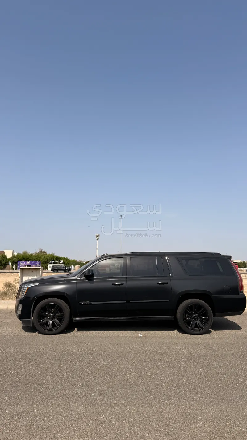 2018 كاديلاك اسكاليد
