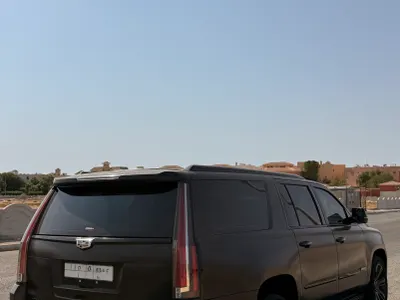 2018 كاديلاك اسكاليد