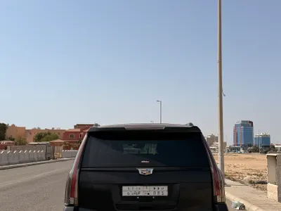 2018 كاديلاك اسكاليد