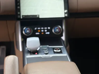 2023 لاند روفر رينج روفر فوج اس اي