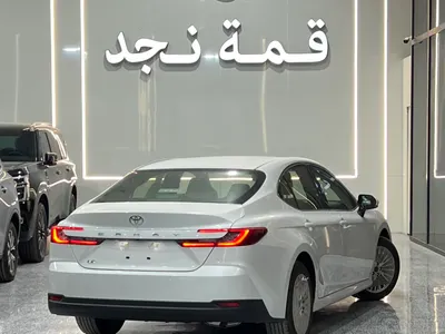 2026 تويوتا كامري ال اي