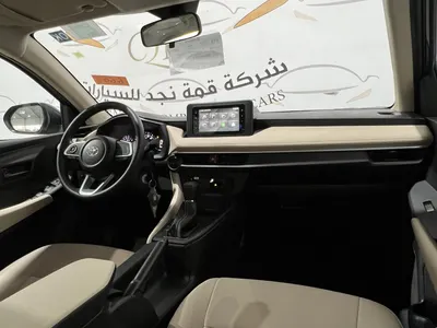 2026 تويوتا ياريس واي
