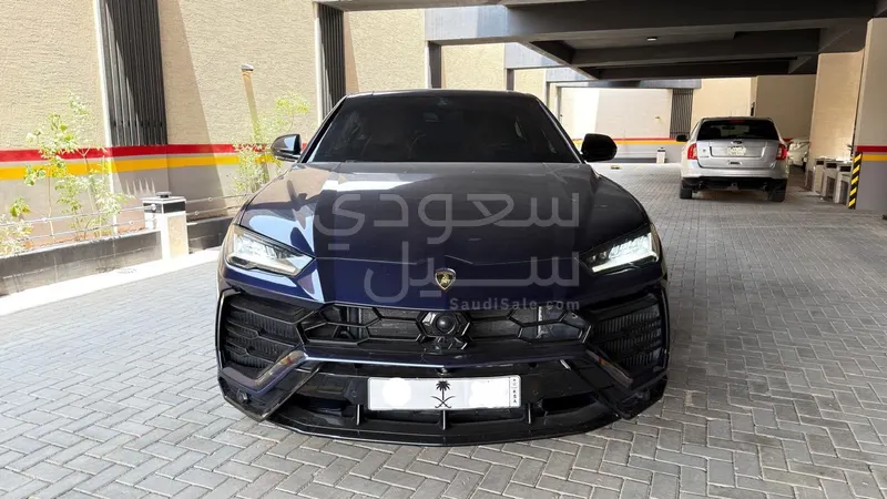 2022 لمبرجيني اوروس اس