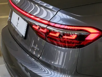 2018 اودي اي 8 ال 55تي اف اس أي