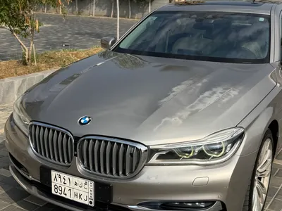 2016 بي ام دبليو الفئة السابعة 750 إل أي