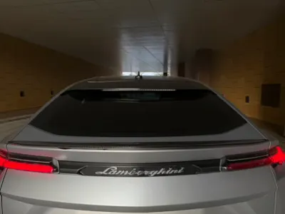 2022 لمبرجيني اوروس