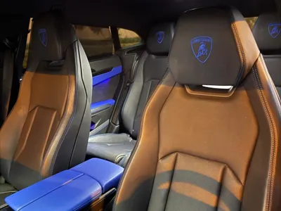 2022 لمبرجيني اوروس