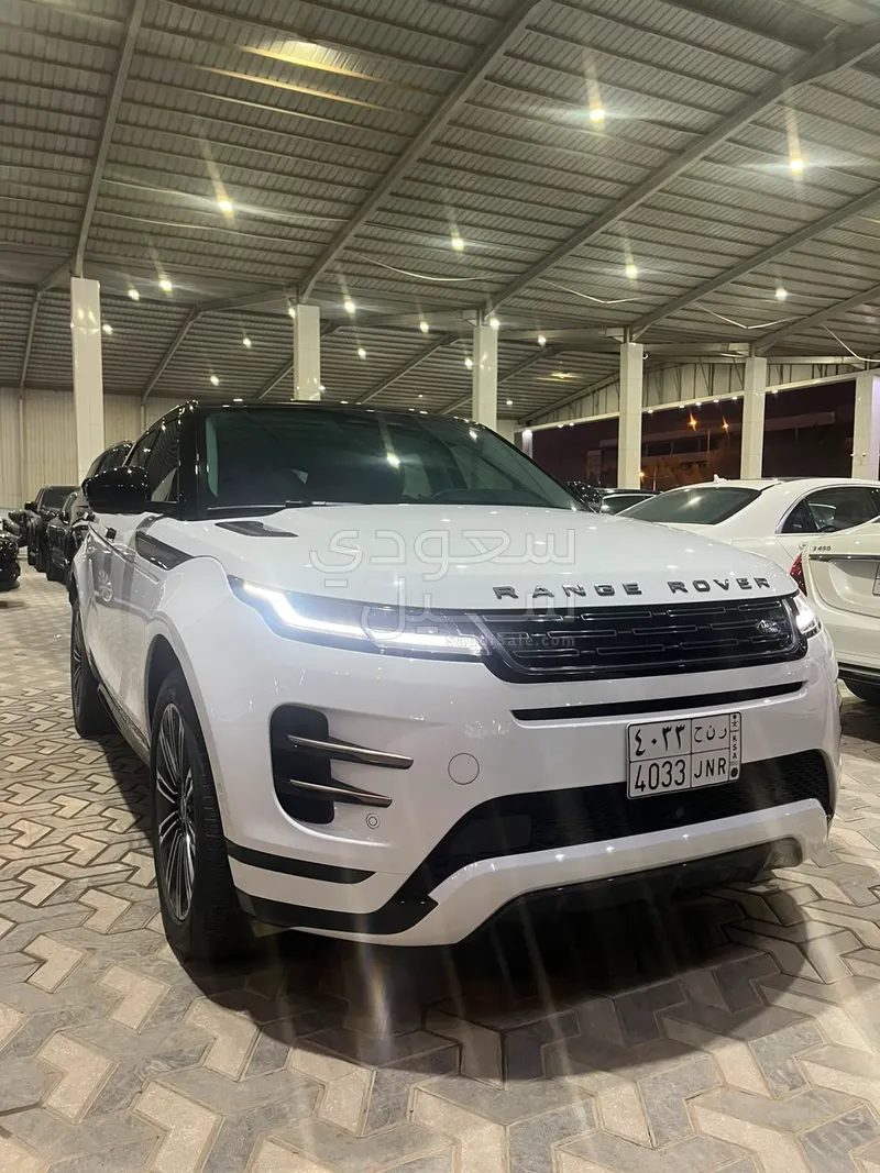 2025 لاند روفر رينج روفر ايفوك داينمك
