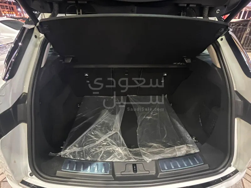 2025 لاند روفر رينج روفر ايفوك داينمك