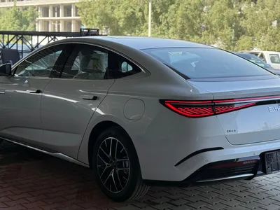 2026 بي واي دي سيل