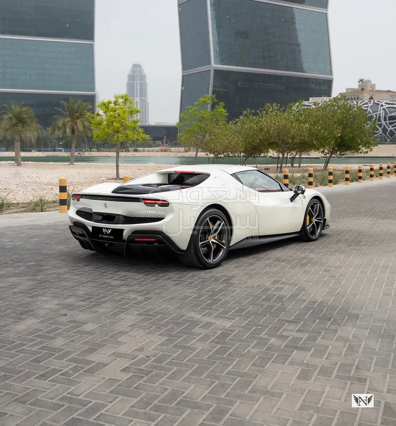 2024 فيراري جي تي بي 296
