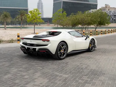 2024 فيراري جي تي بي 296