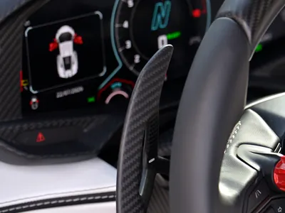 2025 لمبرجيني ريفويلتو