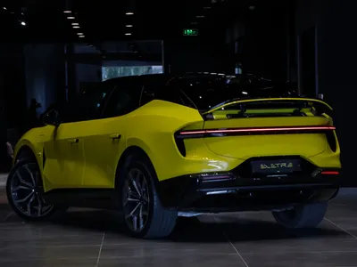 2024 لوتس اليترا ار