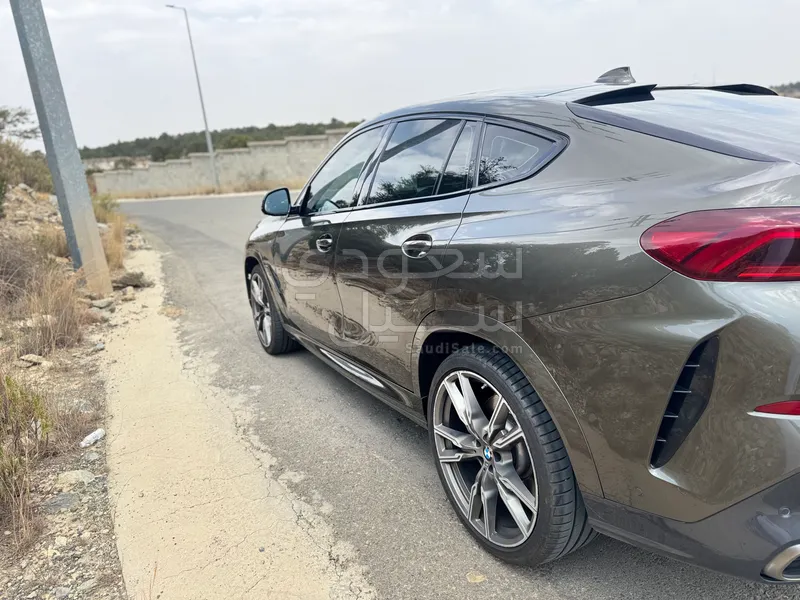 2020 بي ام دبليو الفئة اكس 6