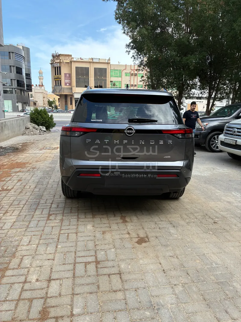 2023 نيسان باثفايندر