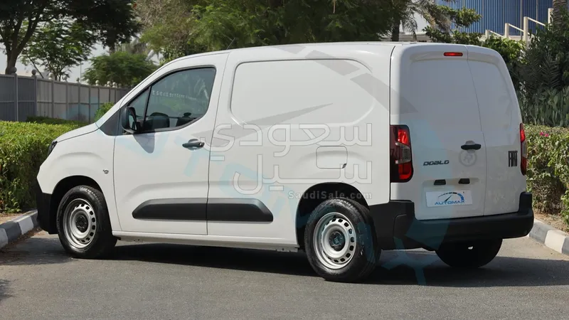 2025 فيات دوبيو