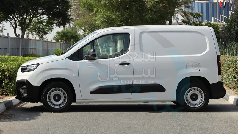 2025 فيات دوبيو