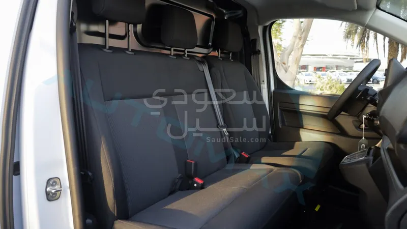 2025 فيات دوبيو