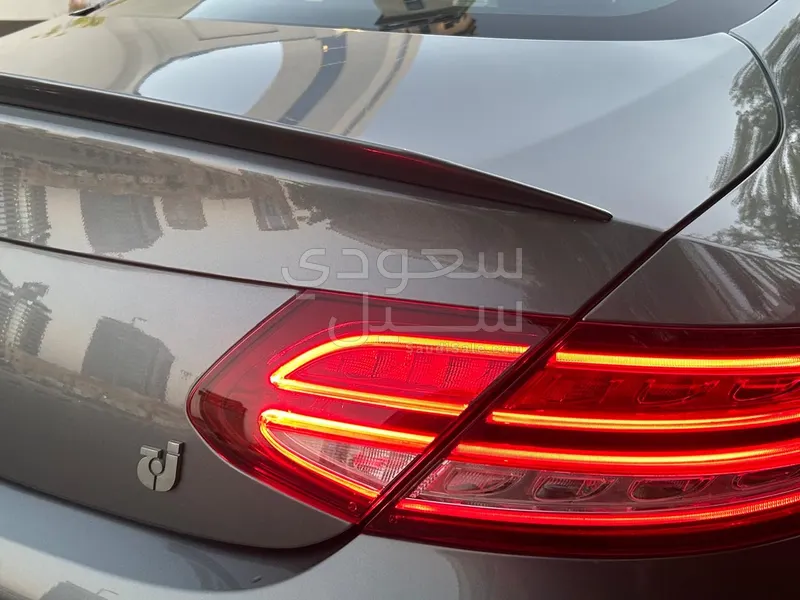 2023 مرسيدس - بنز سي 200 أي إم جي كوبيه