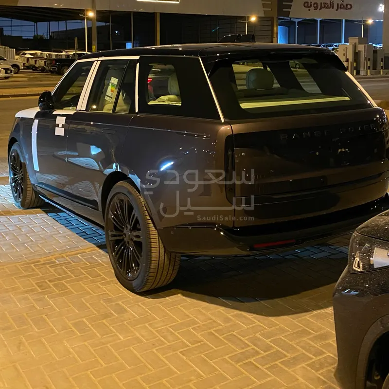 2026 لاند روفر رينج روفر اتش اس اي