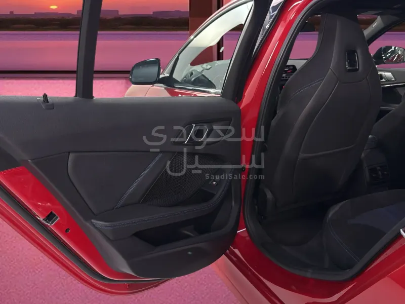 2023 بي ام دبليو الفئة الاولى 120 أي
