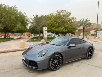 2025 بورش 911 كاريرا