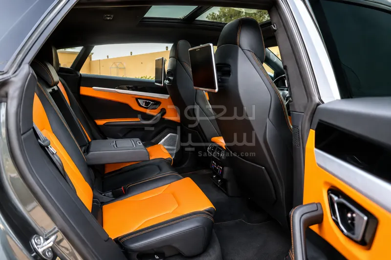 2020 لمبرجيني اوروس
