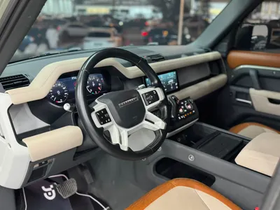 2021 لاند روفر ديفيندر 110 اس اي